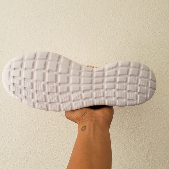 SOLD Adidas Women's Lite Racer RBN running shoes - Picture 11 of 16